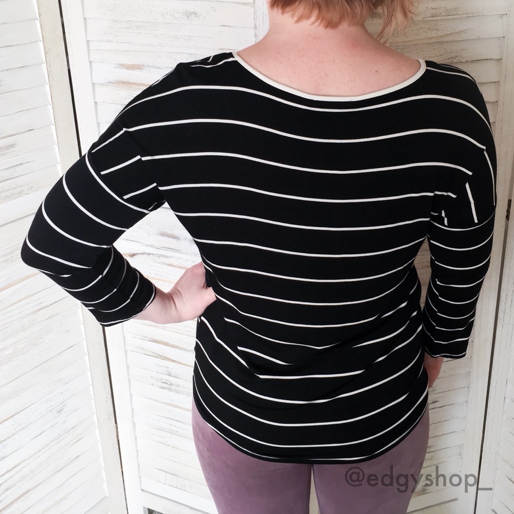 Cable & Gauge | Striped Tie Front Tee - Picture 6 of 6